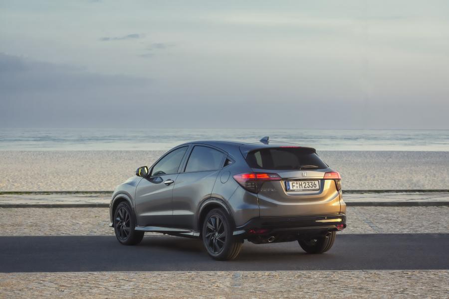  Honda HR-V Sport 2018 года  (EU) (фото 27 из 40)